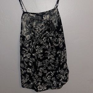 M Forever 21 flowy pattern top